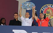 Rafinha, Arjen Robben und Ribéry beim Paulaner Fanfest 2019 im Biergarten des Paulaner am Nockherberg am 18,05.2019 (©Foto: Martin Schmitz)